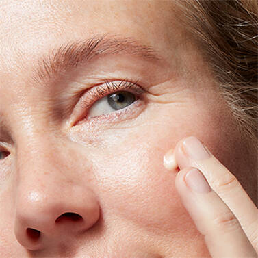 FEINE LINIEN & FALTEN